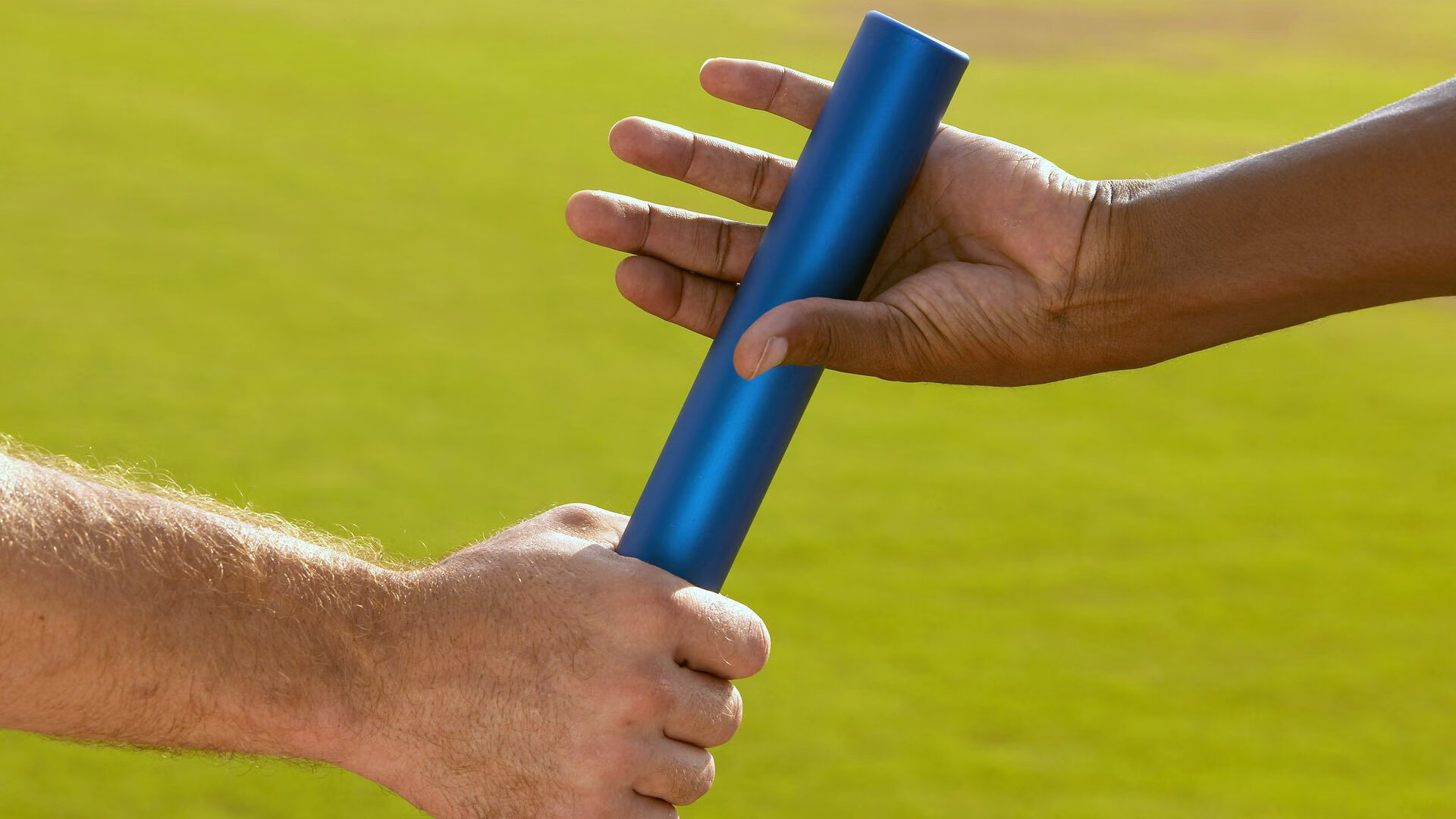 开云体育官网app-五大联赛是否提高门将出击区域以缓解后防压力，五大联赛推荐